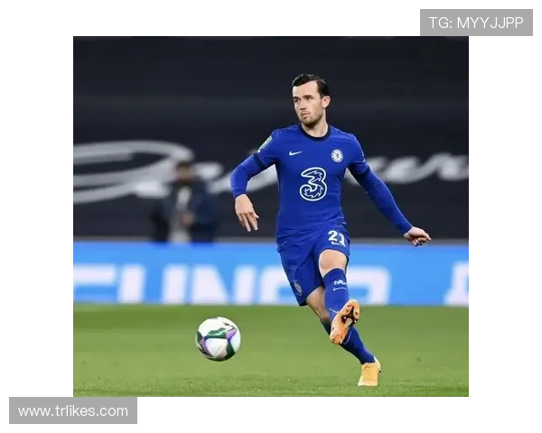 奇尔韦尔速度优势明显,边路攻防表现稳健 奇尔韦尔速度优势明显,边路攻防表现稳健