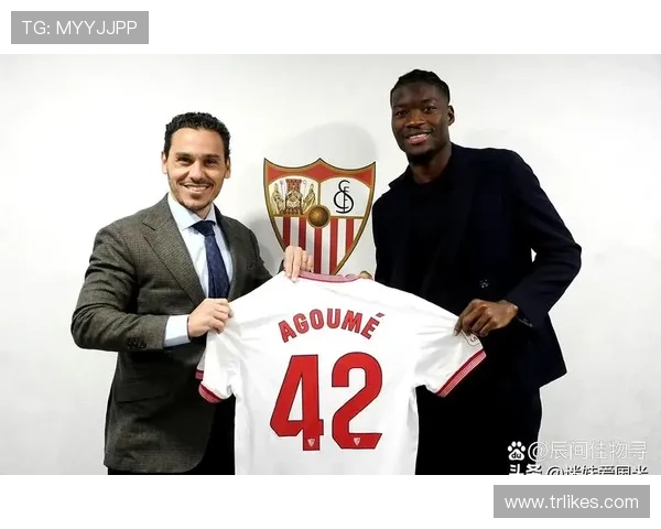 塞维利亚中场组织能力近期表现稳健，攻防转换效率持续提升