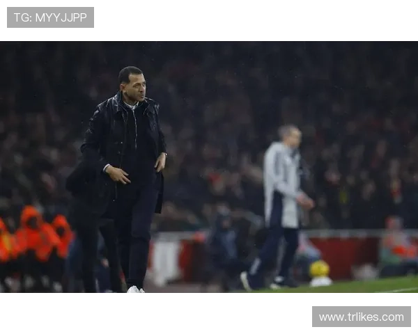 切尔西控球占优转化进球受限,进攻效率问题正影响赛季竞争格局 切尔西控球占优转化进球受限,进攻效率问题正影响赛季竞争格局