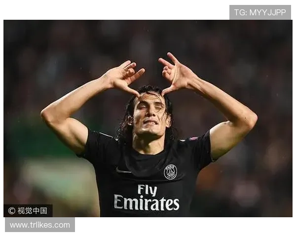 卡瓦尼这日子也太反差了，场上铁血老炮，场下却能买下一整条街？